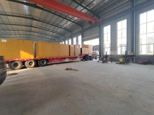 地埋設(shè)備發(fā)貨現(xiàn)場